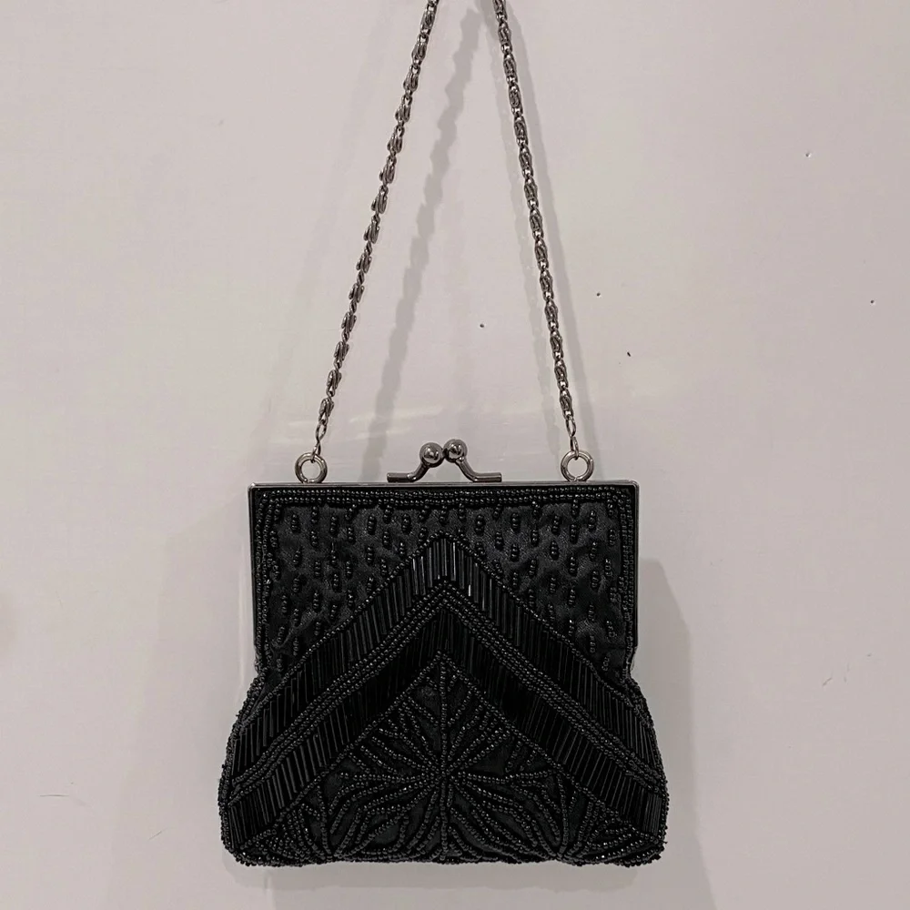 Gunne Sax Elegant Black Beaded Clutch With Chain Strap  And Kiss Closure